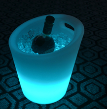 PE colors change Portable led flashing ice bucket for beer
