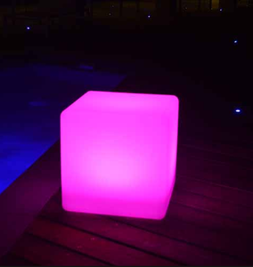 outdoor Illuminated LED Cube Decorative Light